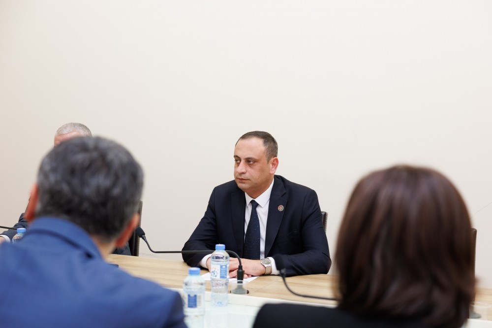 კომიტეტებში აჭარის მთავრობის თავმჯდომარისა და მინისტრობის კანდიდატებს მოუსმინეს