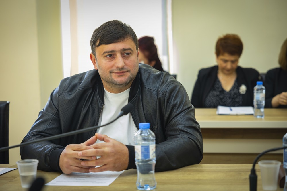 განათლების, მეცნიერების, კულტურისა და სპორტის საკითხთა კომიტეტის სხდომა