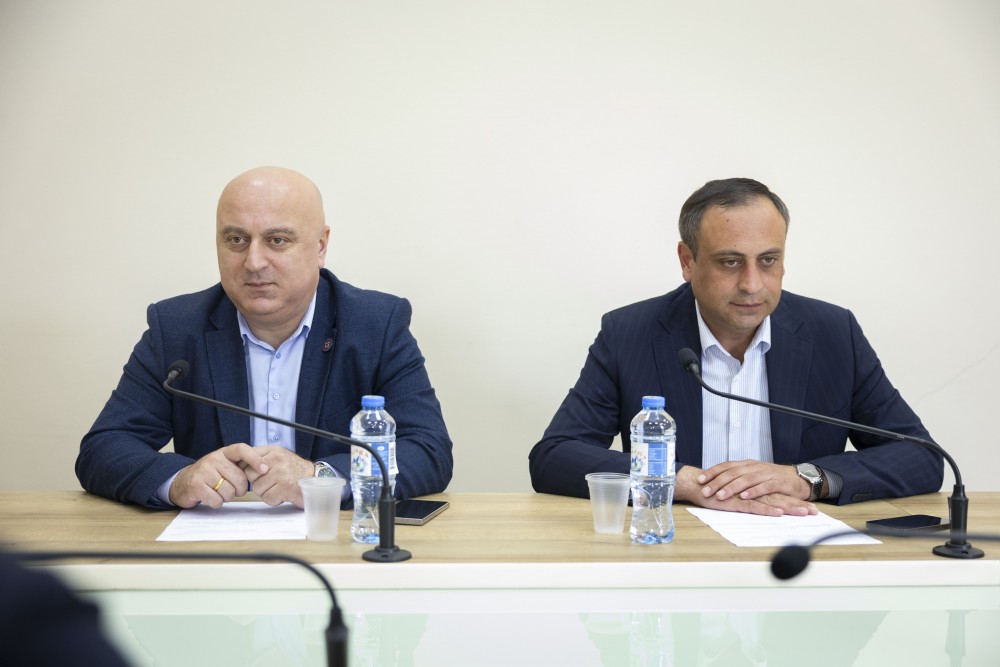 რესპუბლიკური ბიუჯეტის ორი კვარტლის შესრულების ანგარიში