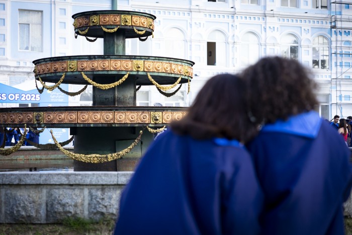 ბათუმის სახელმწიფო უნივერსიტეტში კურსდამთავრებულთა გაცილების 88-ე საზეიმო ცერემონია გაიმართა