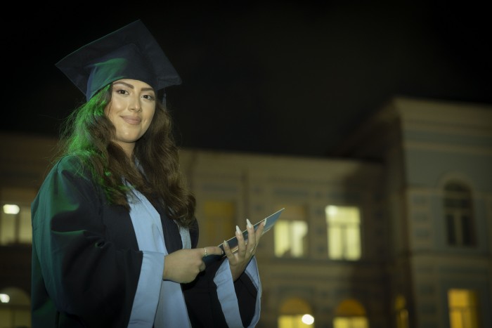 ბათუმის სახელმწიფო უნივერსიტეტში კურსდამთავრებულთა გაცილების 88-ე საზეიმო ცერემონია გაიმართა