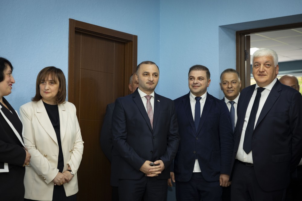 ჯიხანჯურსა და აჭყვისთავში სკოლების სრული რეაბილიტაცია დასრულდა, სოფელ გვარას კი ახალი საბავშვო ბაღი შეემატა