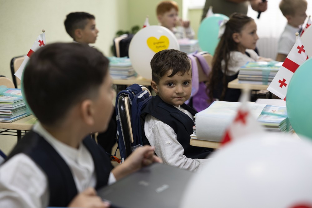 ჯიხანჯურსა და აჭყვისთავში სკოლების სრული რეაბილიტაცია დასრულდა, სოფელ გვარას კი ახალი საბავშვო ბაღი შეემატა