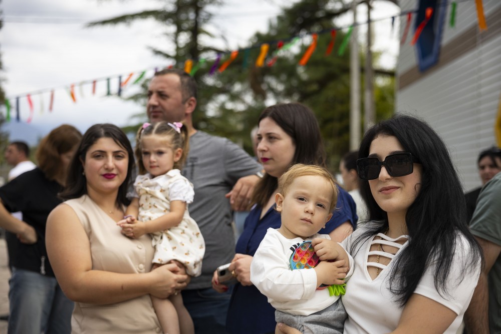 ჯიხანჯურსა და აჭყვისთავში სკოლების სრული რეაბილიტაცია დასრულდა, სოფელ გვარას კი ახალი საბავშვო ბაღი შეემატა