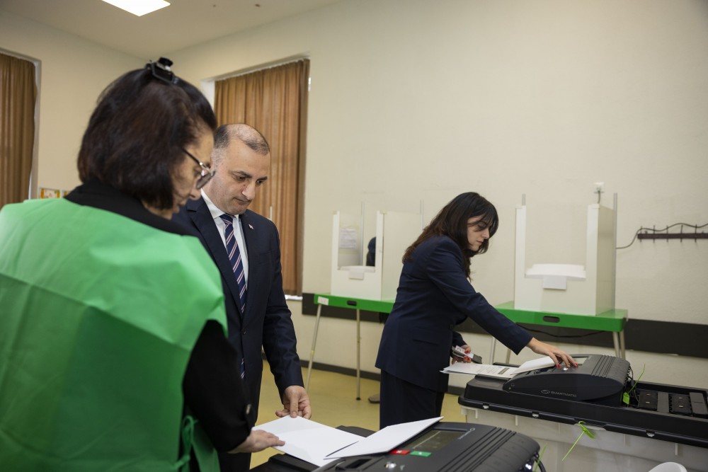 ''ხმა მივეცი უკეთეს ბათუმს!''