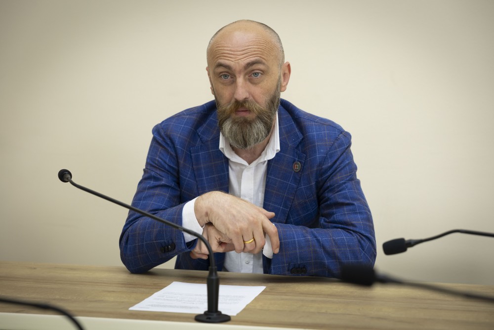 საკონსტიტუციო, იურიდიულ და საპროცედურო საკითხთა კომიტეტის  სხდომა