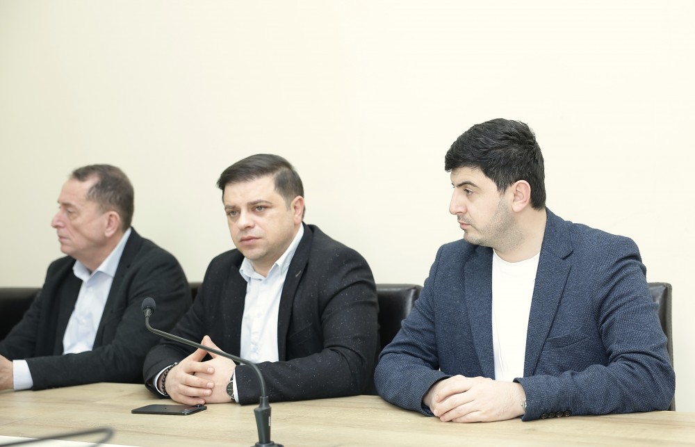 ბიუროს სხდომა