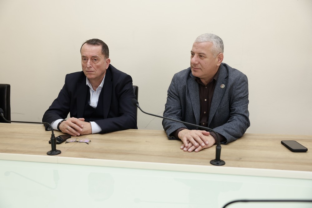  ბიუროს სხდომა