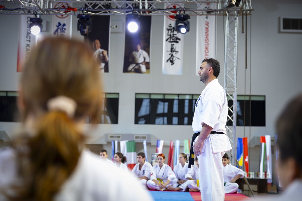 ბათუმში დასრულდა საერთაშორისო ტურნირი კონტაქტურ კარატეში 