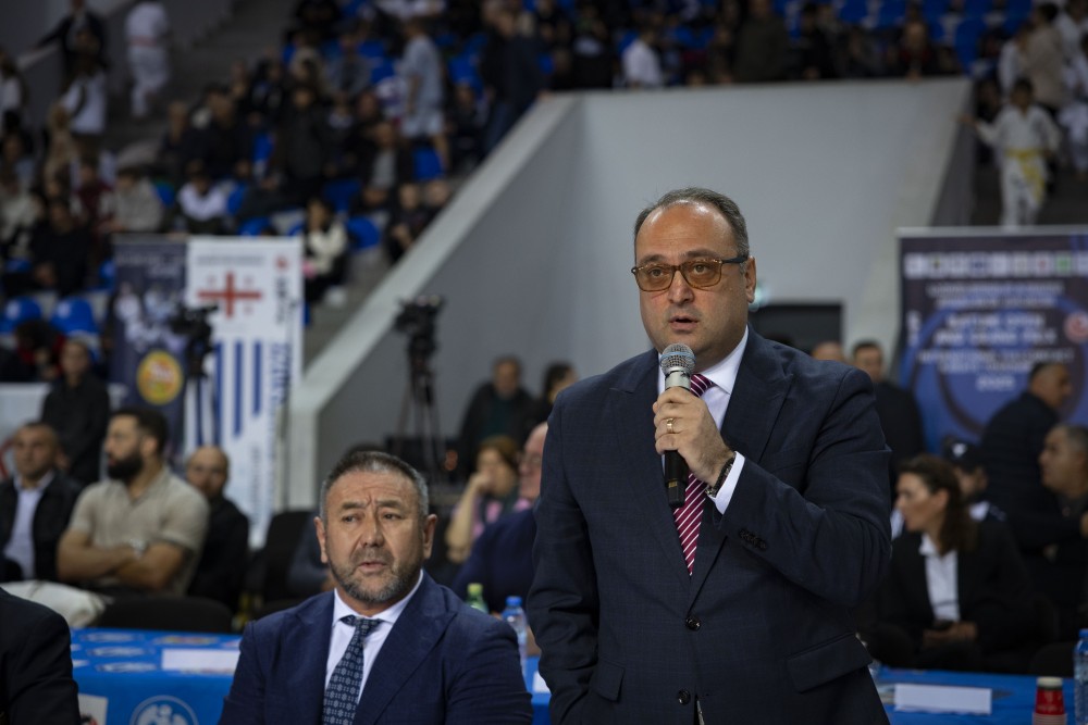 ბათუმში დასრულდა საერთაშორისო ტურნირი კონტაქტურ კარატეში 