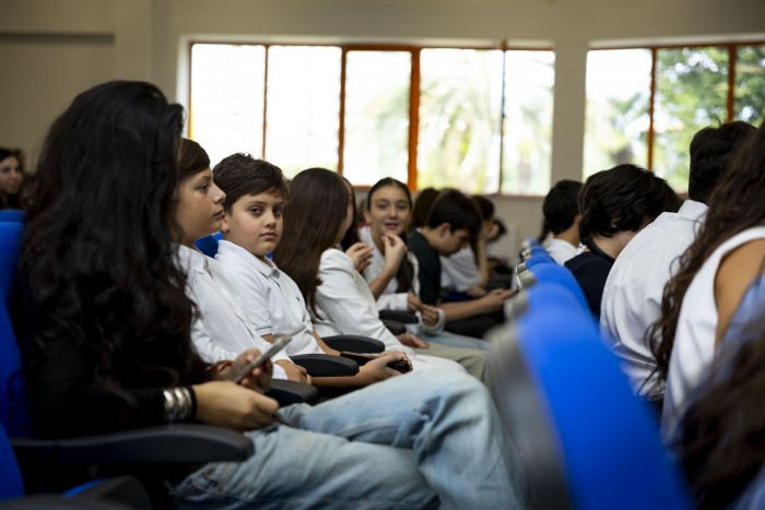 კონკურსებსა და საგნობრივ ოლიმპიადებში გამარჯვებულთა დაჯილდოება