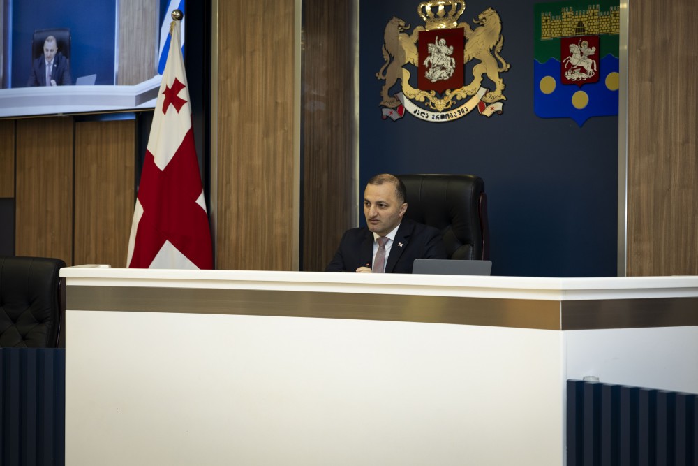 ვახტანგ ბერიძესა და მამუკა თურმანიძეს ვადამდე შეუწყდათ უმაღლესი საბჭოს წევრის უფლებამოსილება