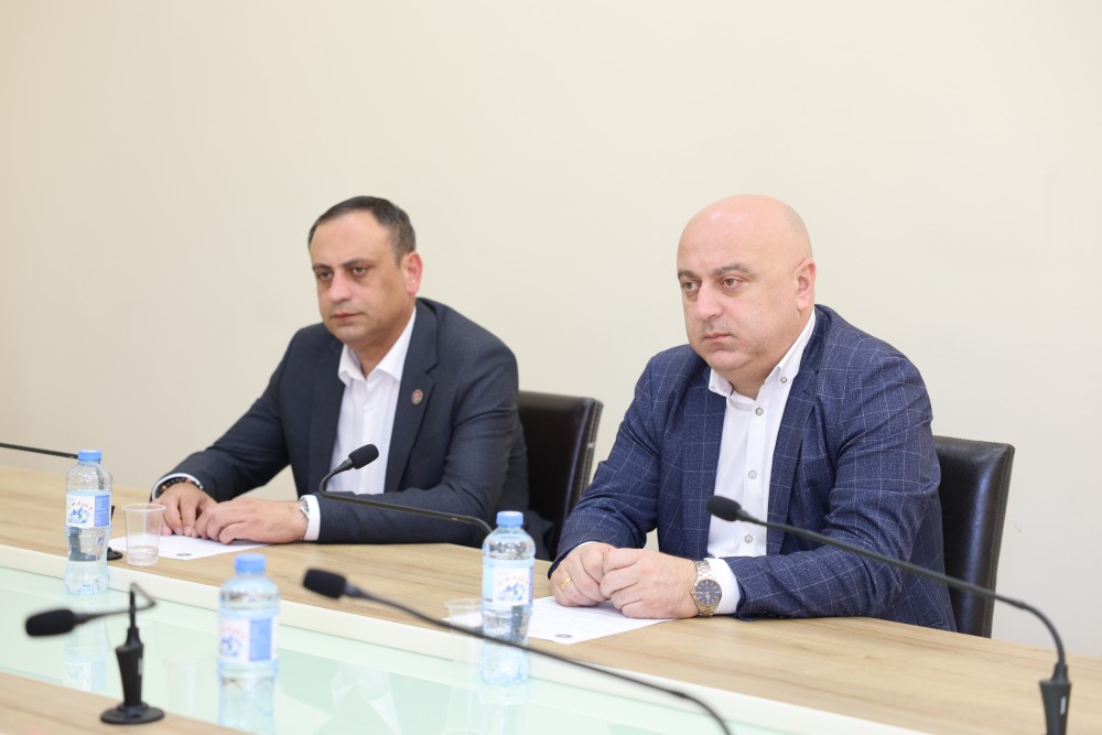 აჭარის ავტონომიური რესპუბლიკის უმაღლესი საბჭოს საფინანსო-საბიუჯეტო და ეკონომიკურ საკითხთა კომიტეტის  სხდომა