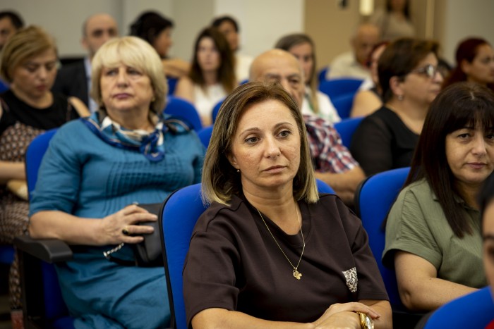 კონკურსებსა და საგნობრივ ოლიმპიადებში გამარჯვებულთა დაჯილდოება