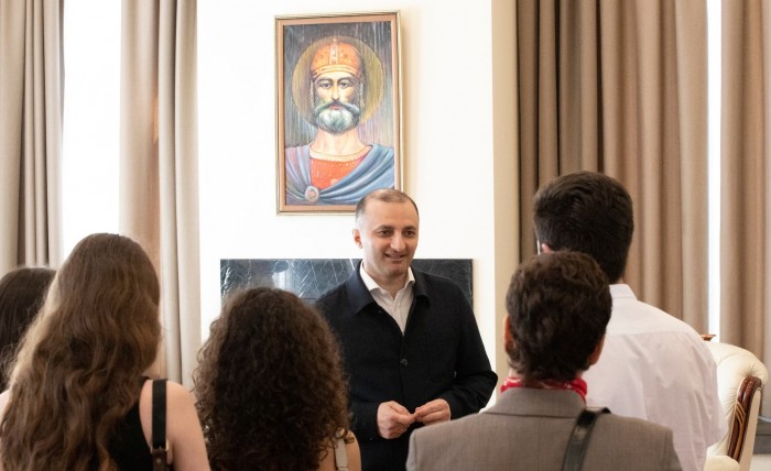 დავით გაბაიძემ ბათუმის შოთა რუსთაველის სახელმწიფო უნივერსიტეტის სტუდენტებს უმასპინძლა