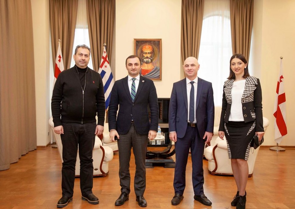 შეხვედრა ჭადრაკის საერთაშორისო ფედერაციის (FIDE) წარმომადგენლებთან