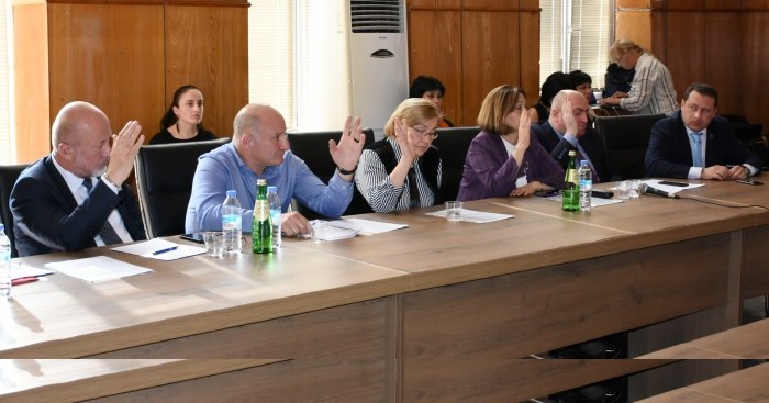 ლადო მგალობლიშვილის საკანონმდებლო ინიციატივას პარლამენტის რეგიონული პოლიტიკისა და თვითმმართველობის კომიტეტმა მხარი დაუჭირა