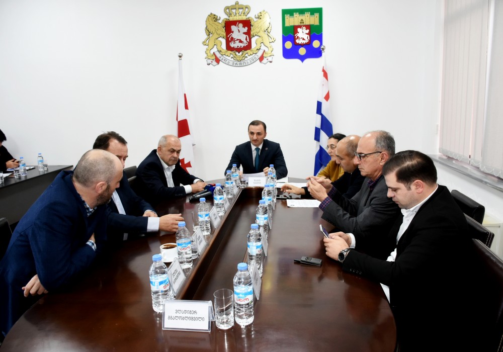 ბიუროს სხდომა