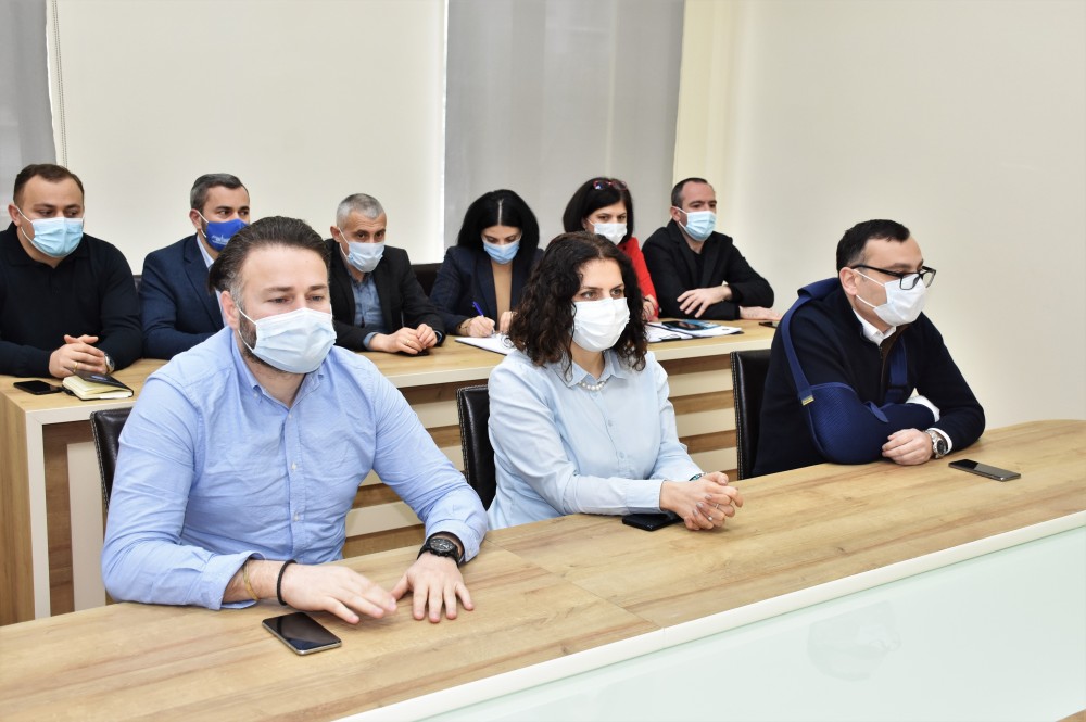 ბიუროს სხდომა