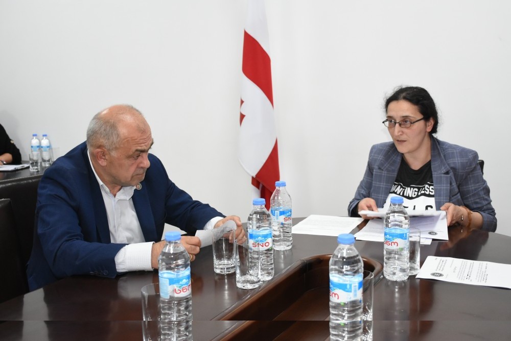 კომიტეტის დებულება ბიუროს წარედგინება