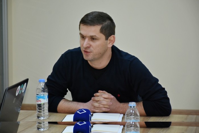 3 კანდიდატი ერთ ვაკანსიაზე