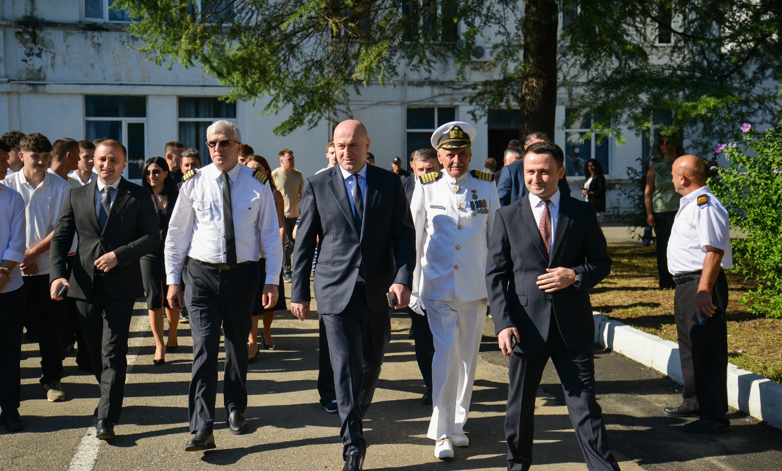 დავით გაბაიძემ მომავალ მეზღვაურებს ახალი სასწავლო წლის დაწყება მიულოცა