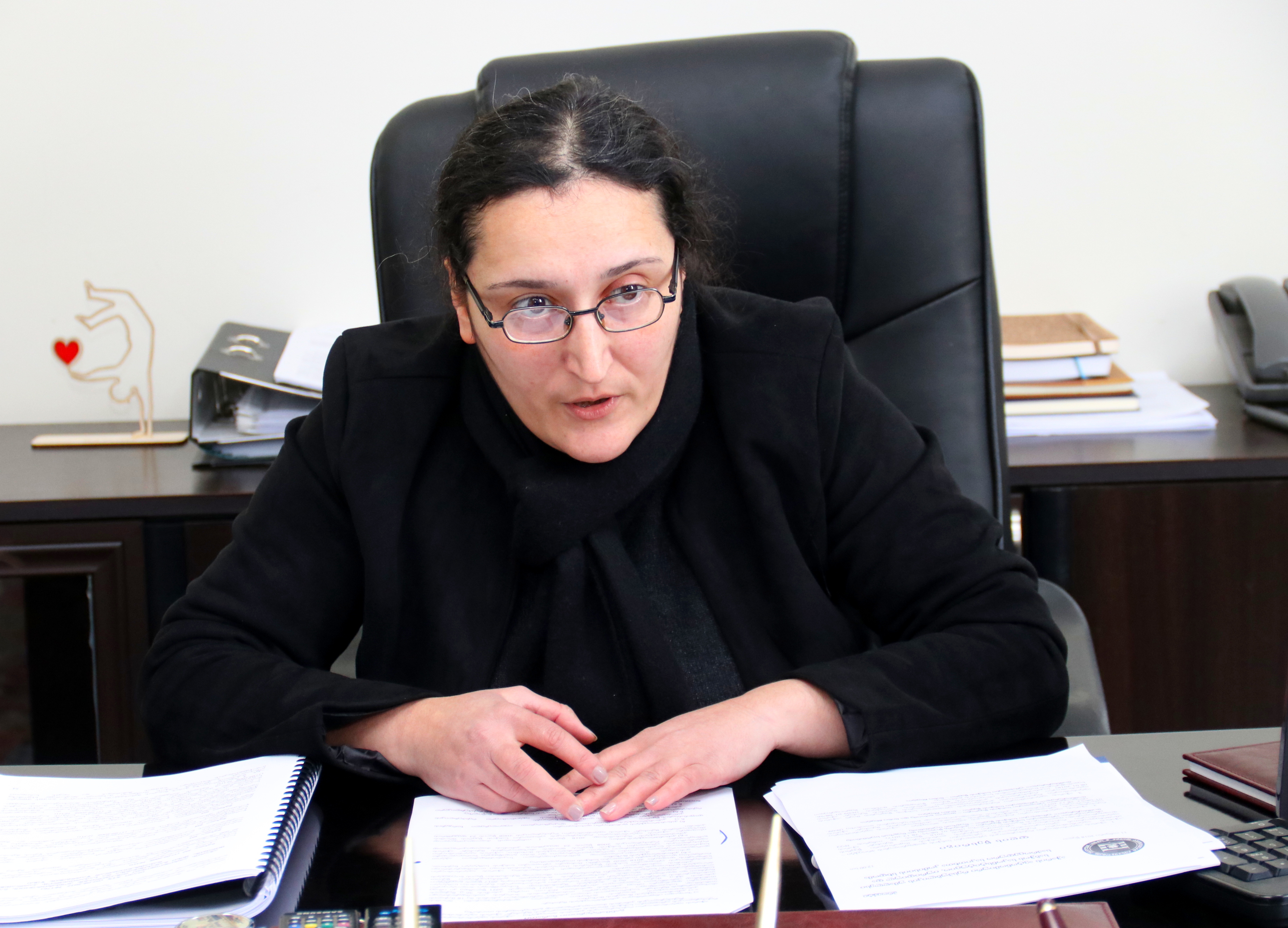 საკონსტიტუციო ცვლილების ინიციატივა 14 დეპუტატის ხელმოწერით 