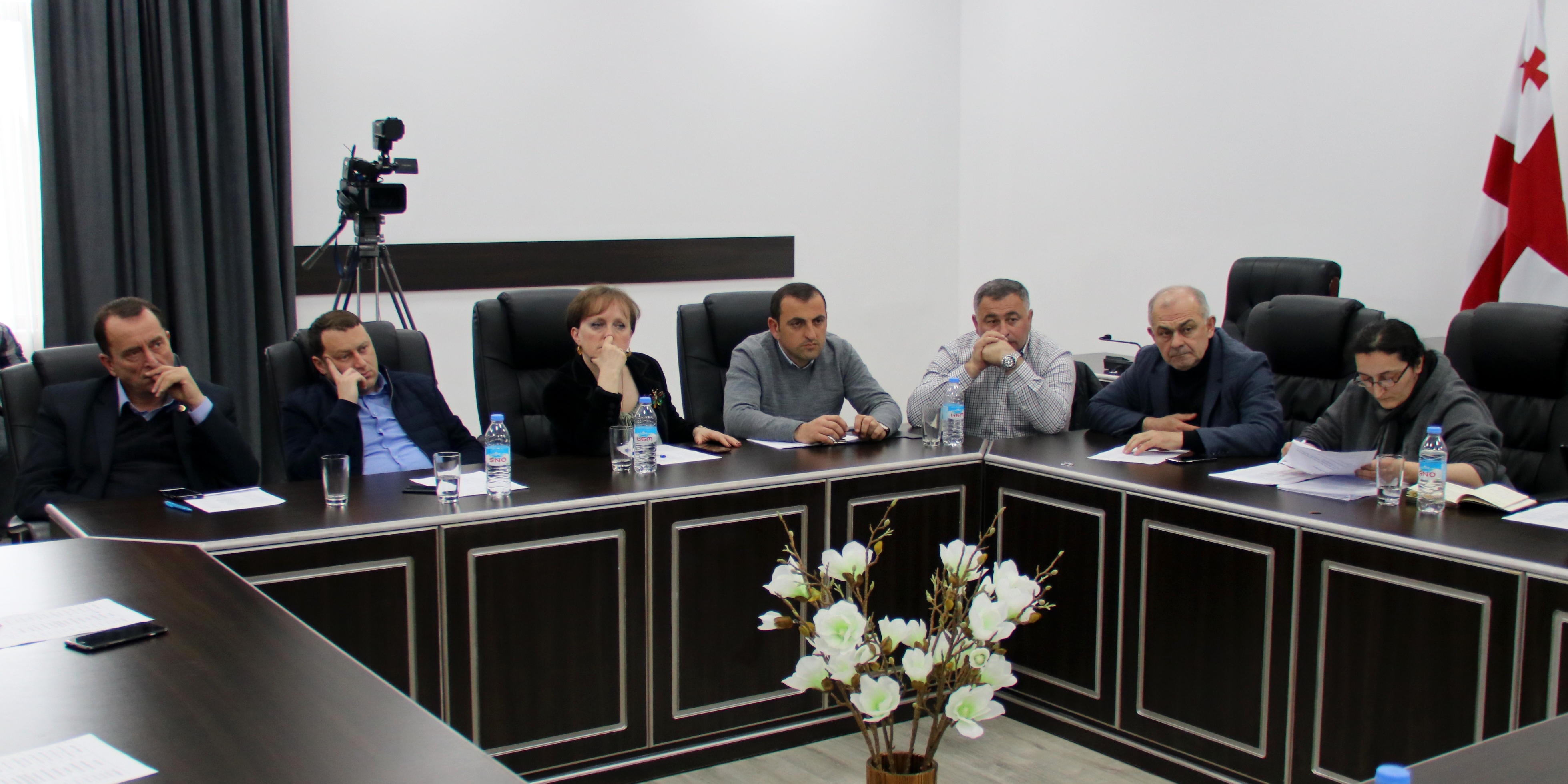 &nbsp;&nbsp;გასაუბრება სამეურვეო საბჭოს წევრობის კანდიდატებთან