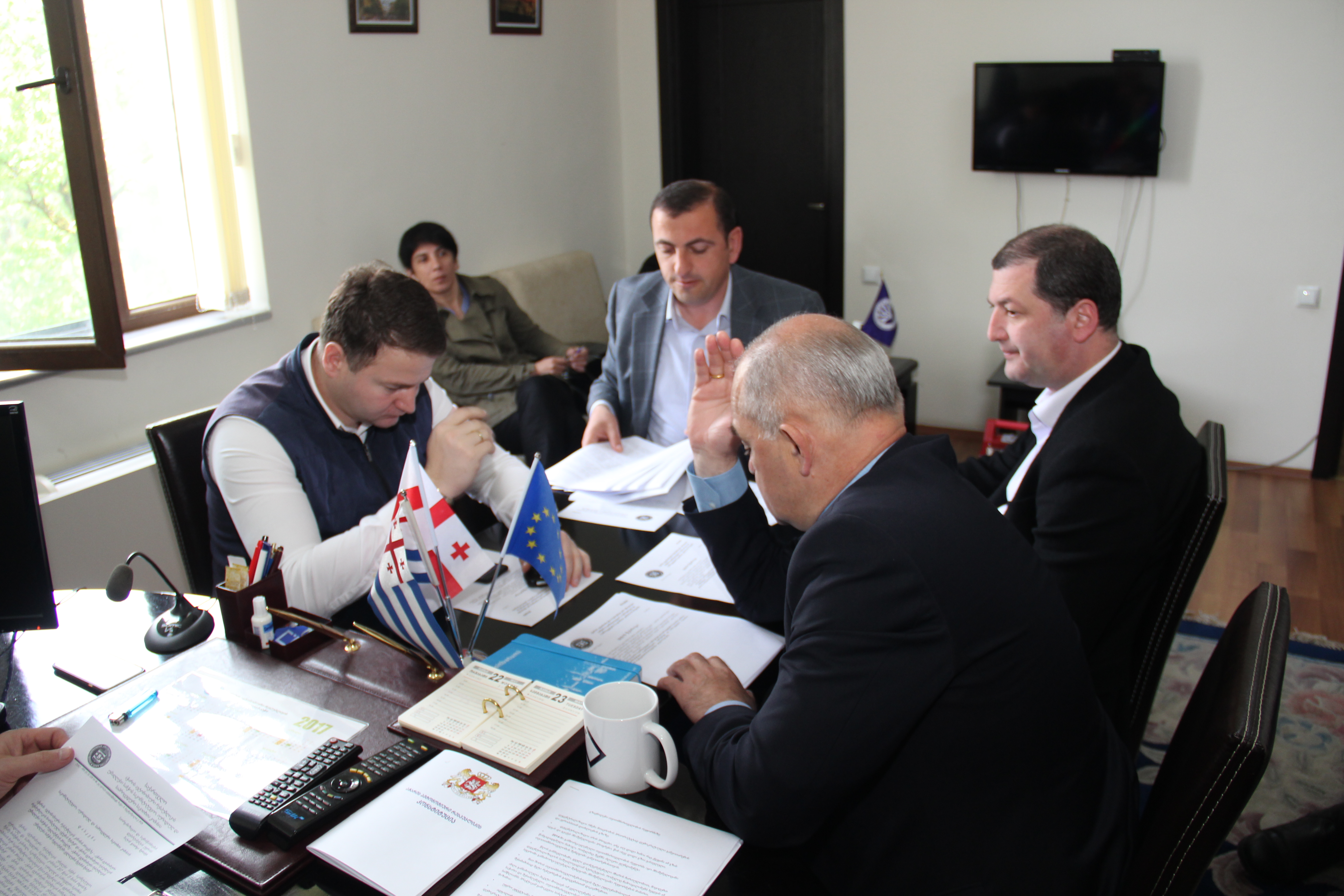 საკანონმდებლო პაკეტი მესამე მოსმენით განიხილება