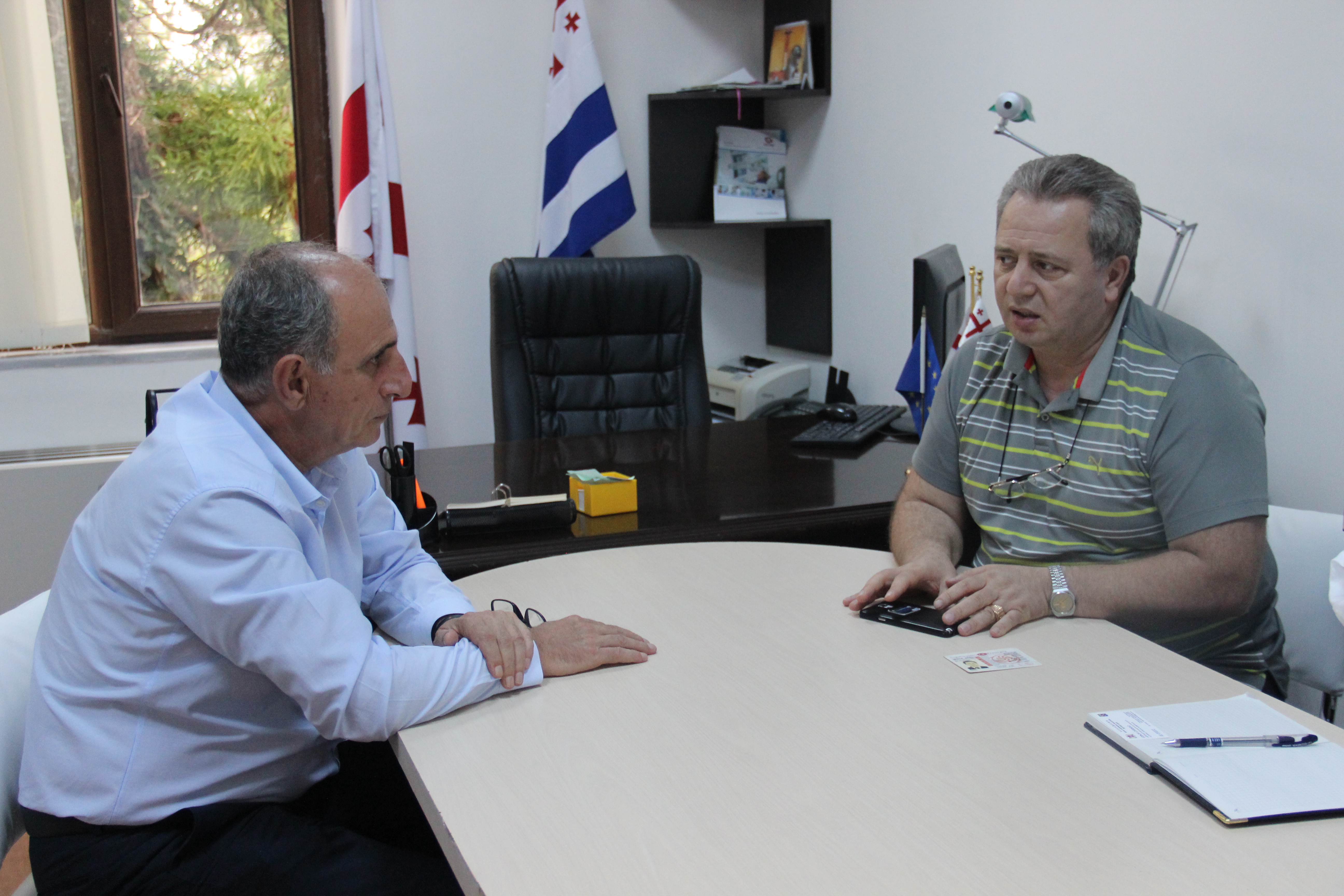 შეხვედრა  შანხაის  სამედიცინო ინსტიტუტის წარმომადგენელთან