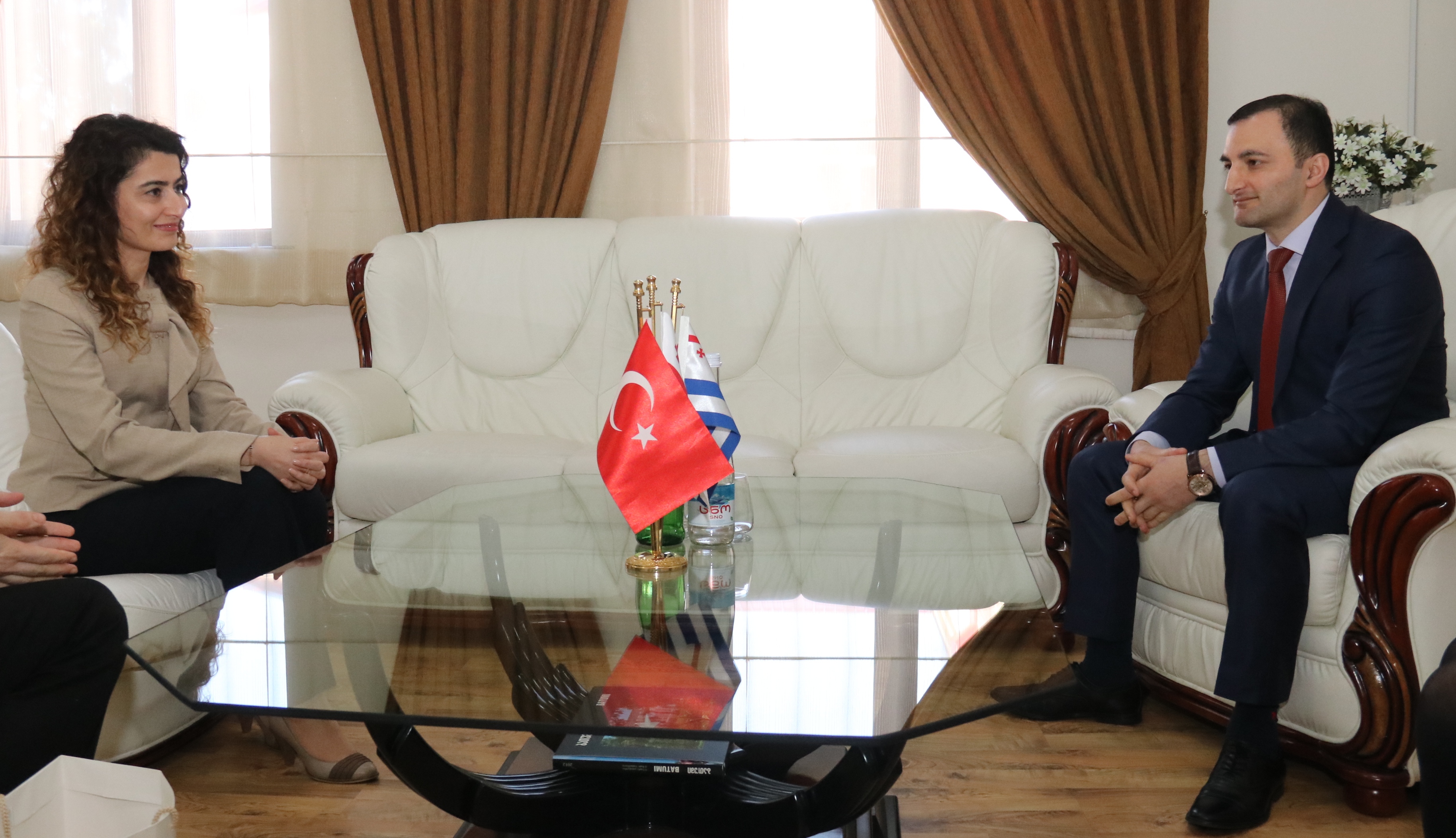 დავით გაბაიძემ მაქბულე ქოჩაკს უმასპინძლა