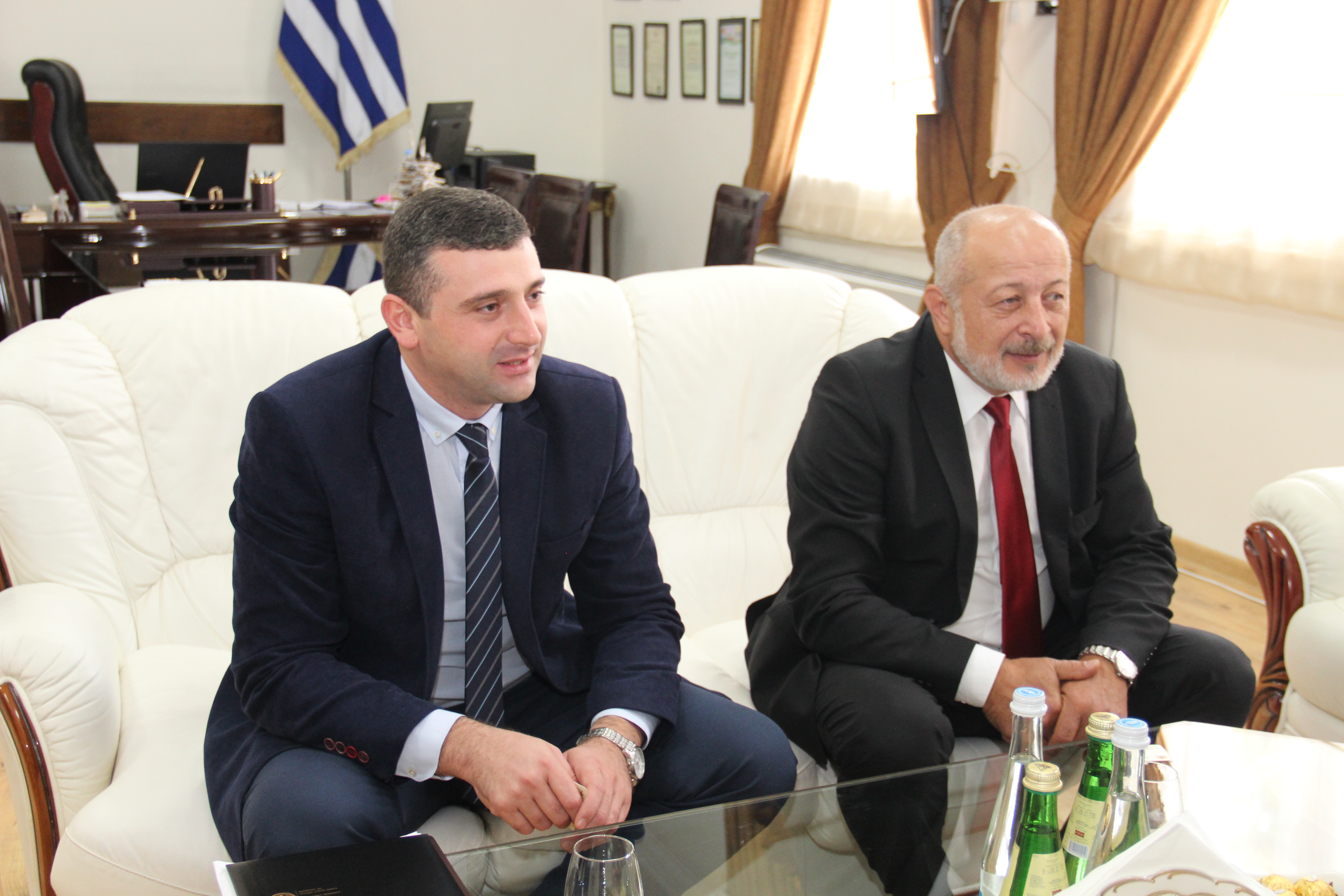 შეხვედრა უმაღლეს საბჭოში