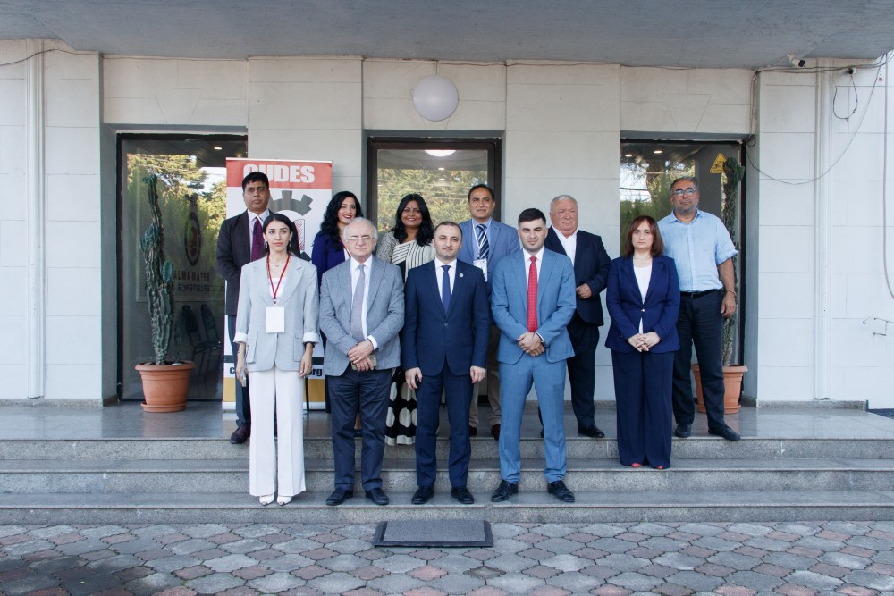 დავით გაბაიძე სოციალურ მეცნიერებებში დებატების თემაზე გამართულ მე-15 საერთაშორისო კონგრესში მონაწილეობდა