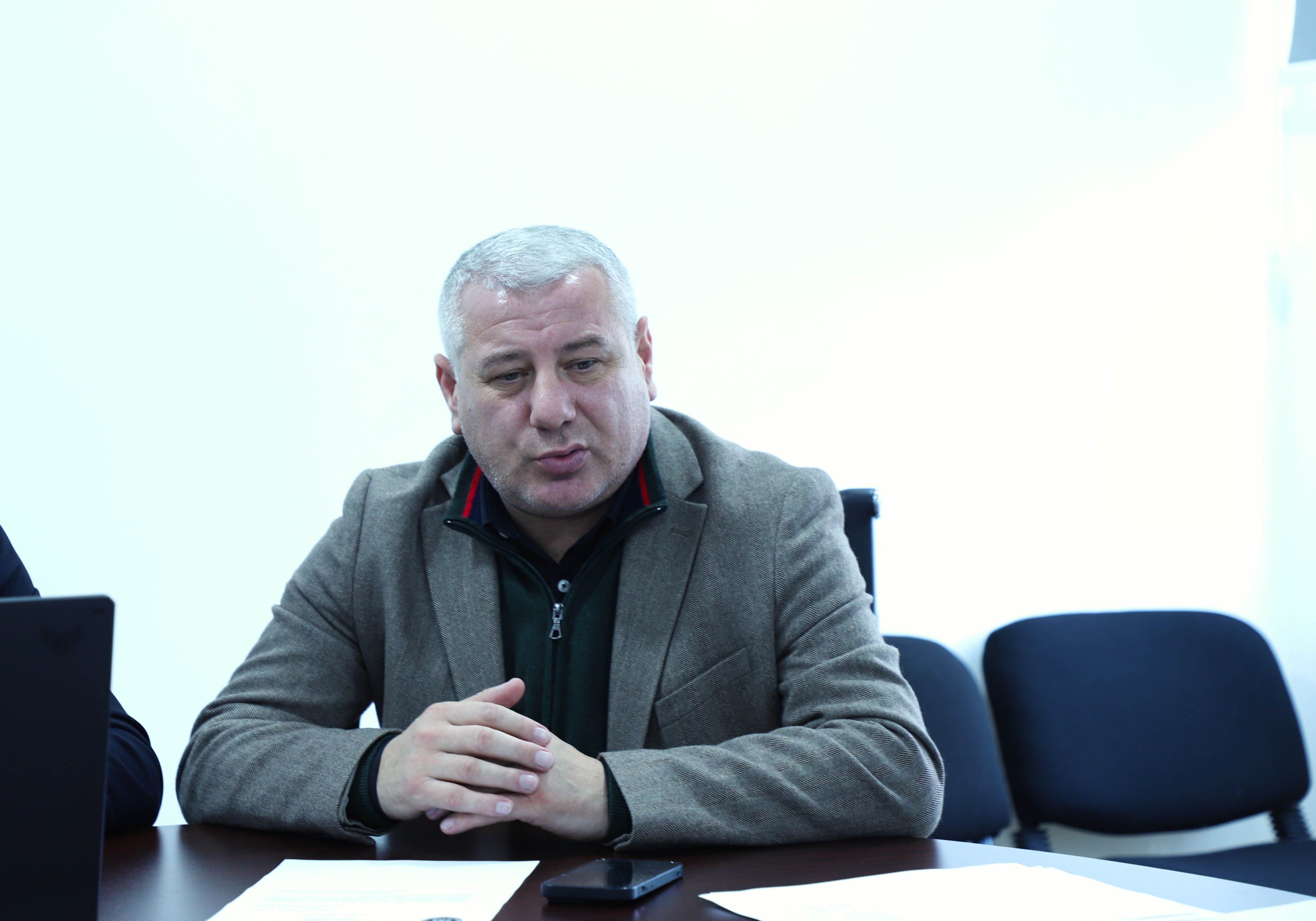 საფინანსო-საბიუჯეტო და ეკონომიკურ საკითხთა კომიტეტის გასვლითი სხდომა