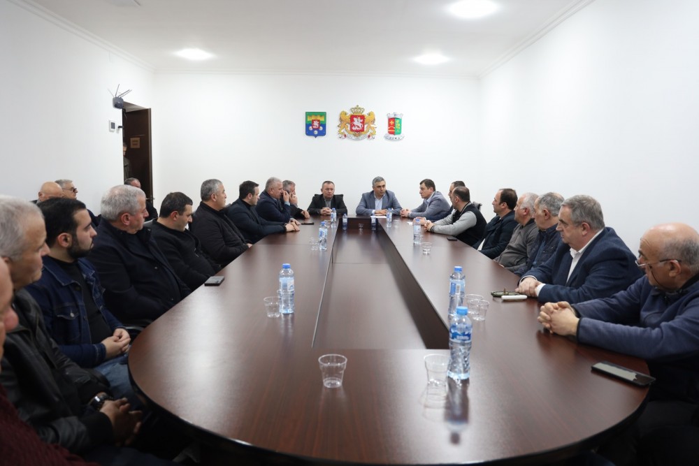 ხულოში, შუახევსა და ქედაში სოფლის მეურნეობის პროგრამების პრეზენტაცია გაიმართა