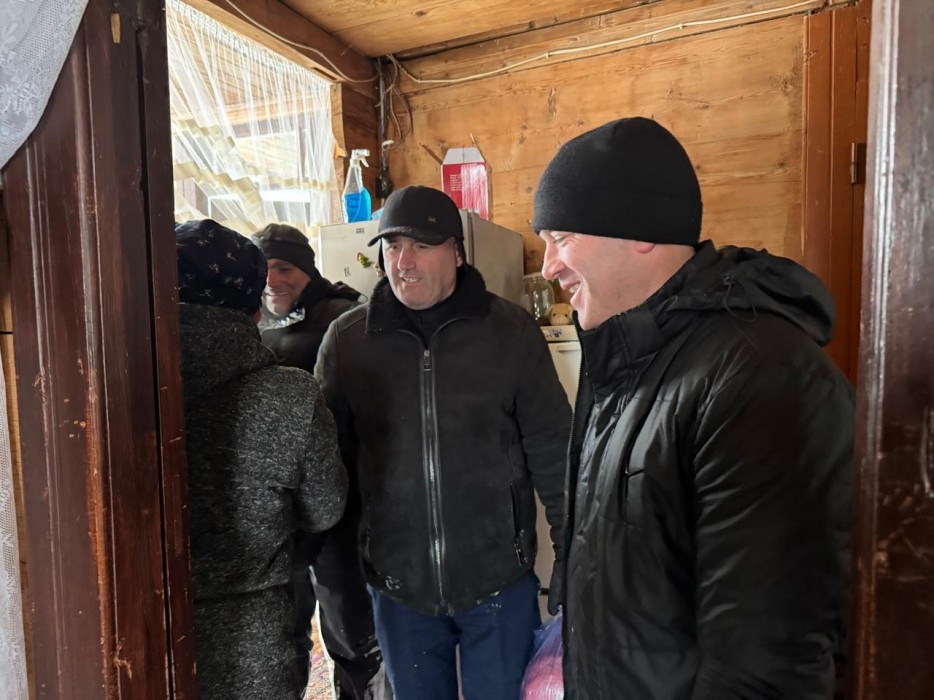 ვახტანგ ბერიძე ხულოს მუნიციპალიტეტში, უხვი ნალექის სალიკვიდაციო სამუშაოებს ადგილობრივი ხელისუფლების წარმომადგენლებთან ერთად გაეცნო