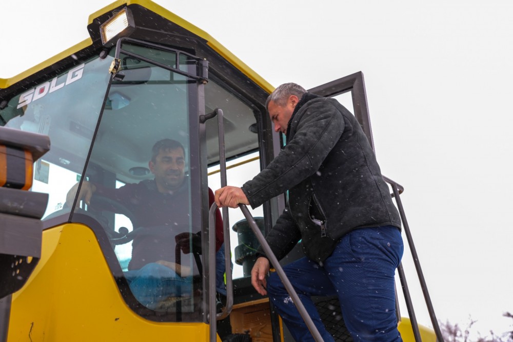 ვახტანგ ბერიძე ხულოს მუნიციპალიტეტში, უხვი ნალექის სალიკვიდაციო სამუშაოებს ადგილობრივი ხელისუფლების წარმომადგენლებთან ერთად გაეცნო