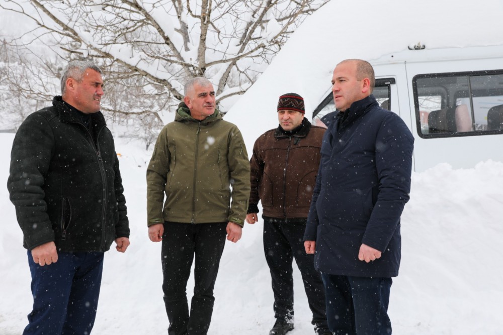 ვახტანგ ბერიძე ხულოს მუნიციპალიტეტში, უხვი ნალექის სალიკვიდაციო სამუშაოებს ადგილობრივი ხელისუფლების წარმომადგენლებთან ერთად გაეცნო