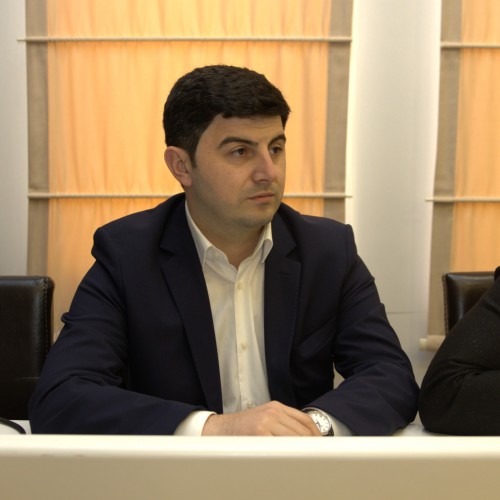 უმაღლეს საბჭოში ბათუმის შოთა რუსთაველის სახელმწიფო და გრიგოლ რობაქიძის უნივერსიტეტების ტურიზმის ფაკულტეტების სტუდენტებს უმასპინძლეს