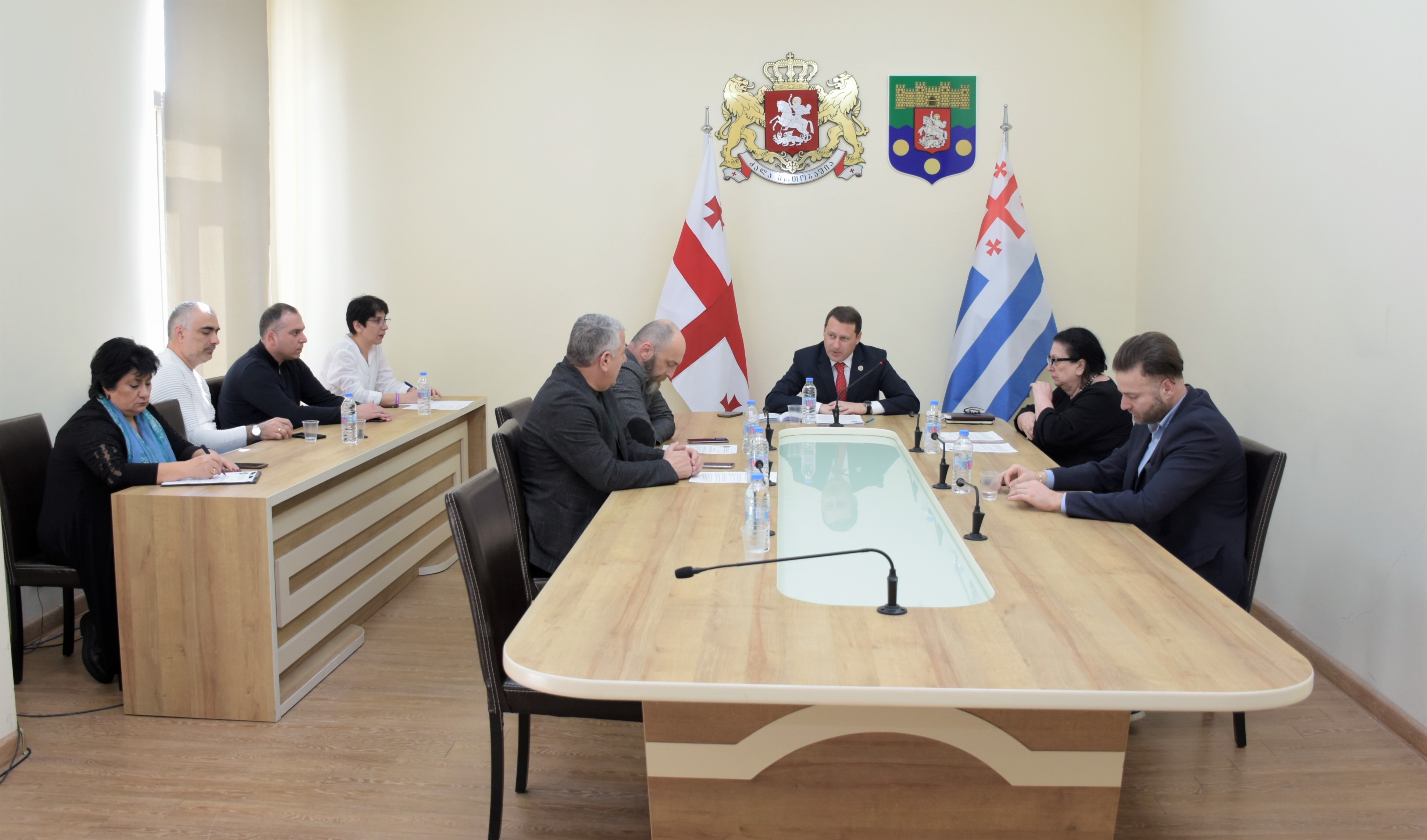 &nbsp;საკონსტიტუციო, იურიდიულ და საპროცედურო საკითხთა კომიტეტის სხდომა