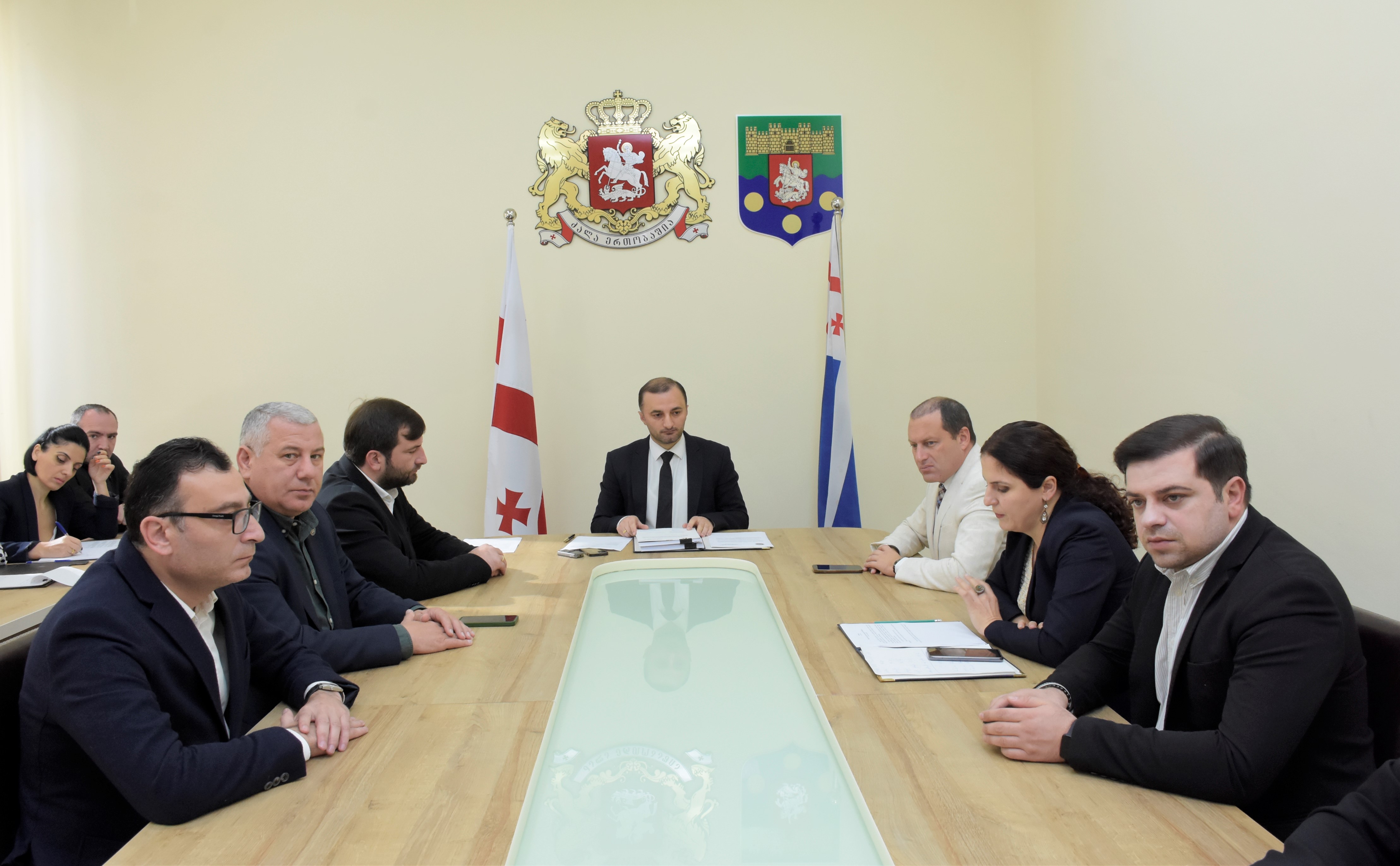 ბიუროს სხდომა