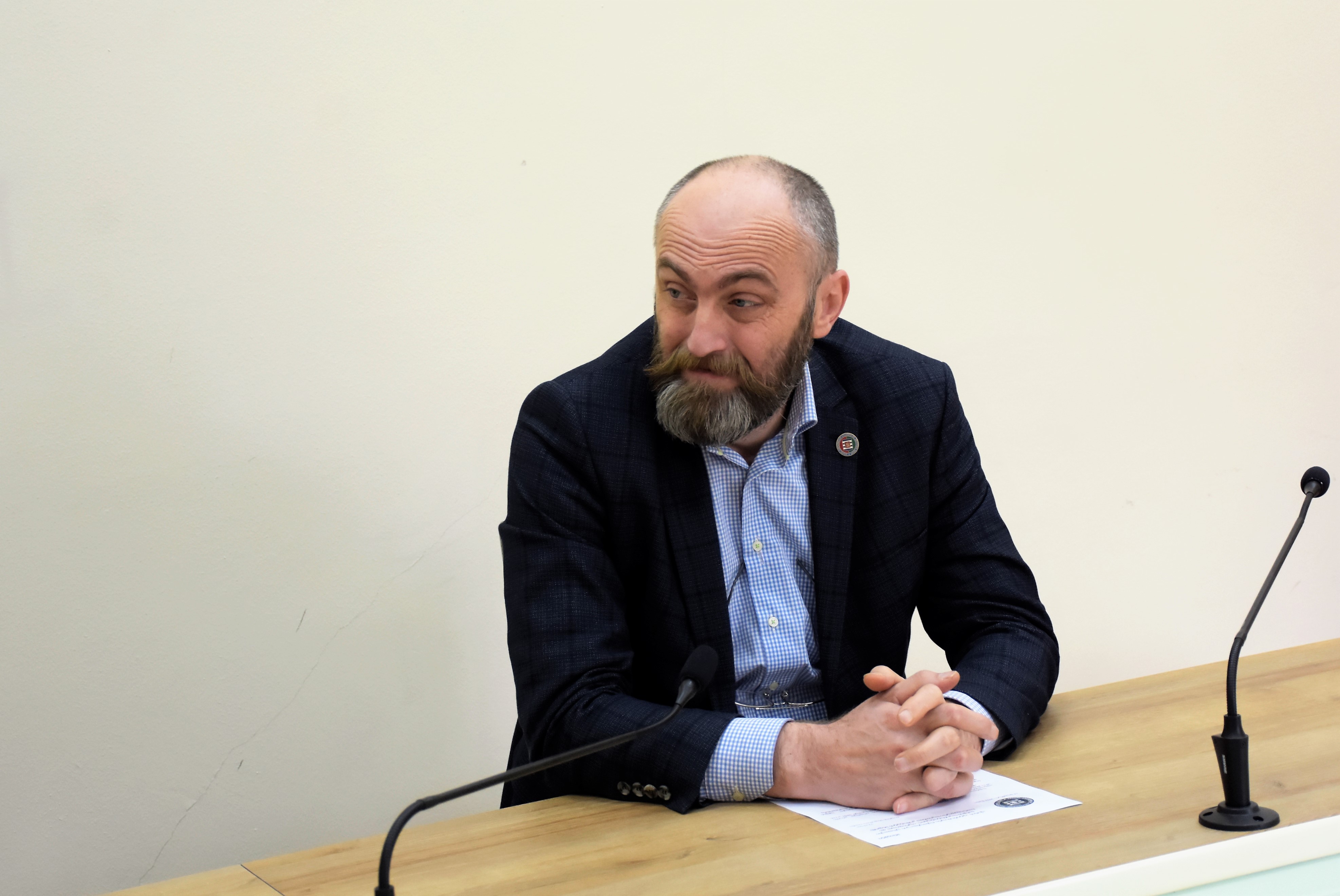 &nbsp;საკონსტიტუციო, იურიდიულ და საპროცედურო საკითხთა კომიტეტის სხდომა