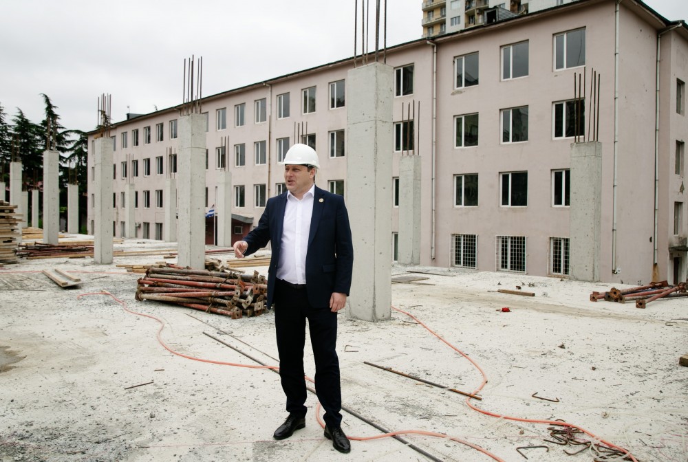 ლადო მგალობლიშვილი: „30-წლიანი პაუზის შემდეგ, ბათუმში ახალი სასკოლო კორპუსი შენდება“ 