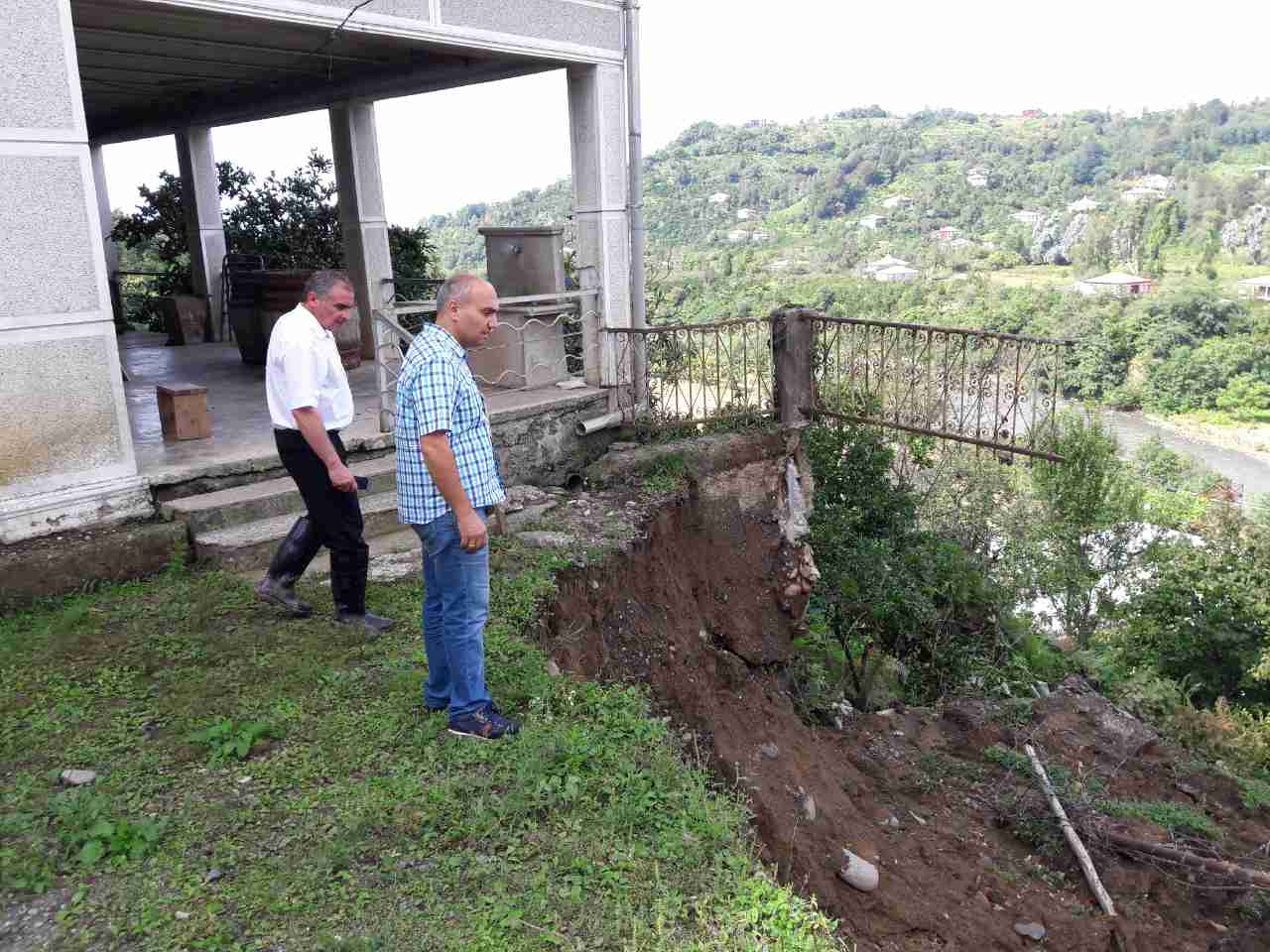        გიორგი რომანაძემ აღდგენითი სამუშაოები მოინახულა 