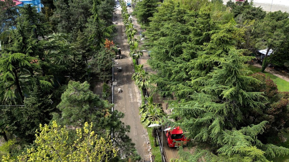 რუსთაველის ქუჩის რეაბილიტაცია ინტენსიურ რეჟიმში მიმდინარეობს