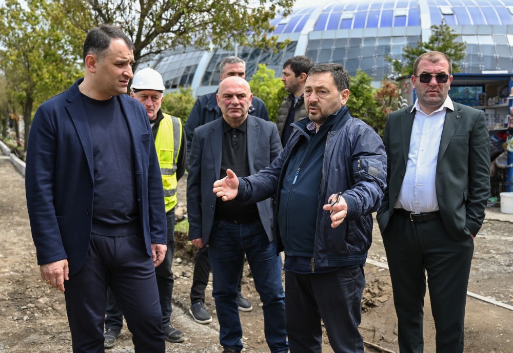 რუსთაველის ქუჩის რეაბილიტაცია ინტენსიურ რეჟიმში მიმდინარეობს